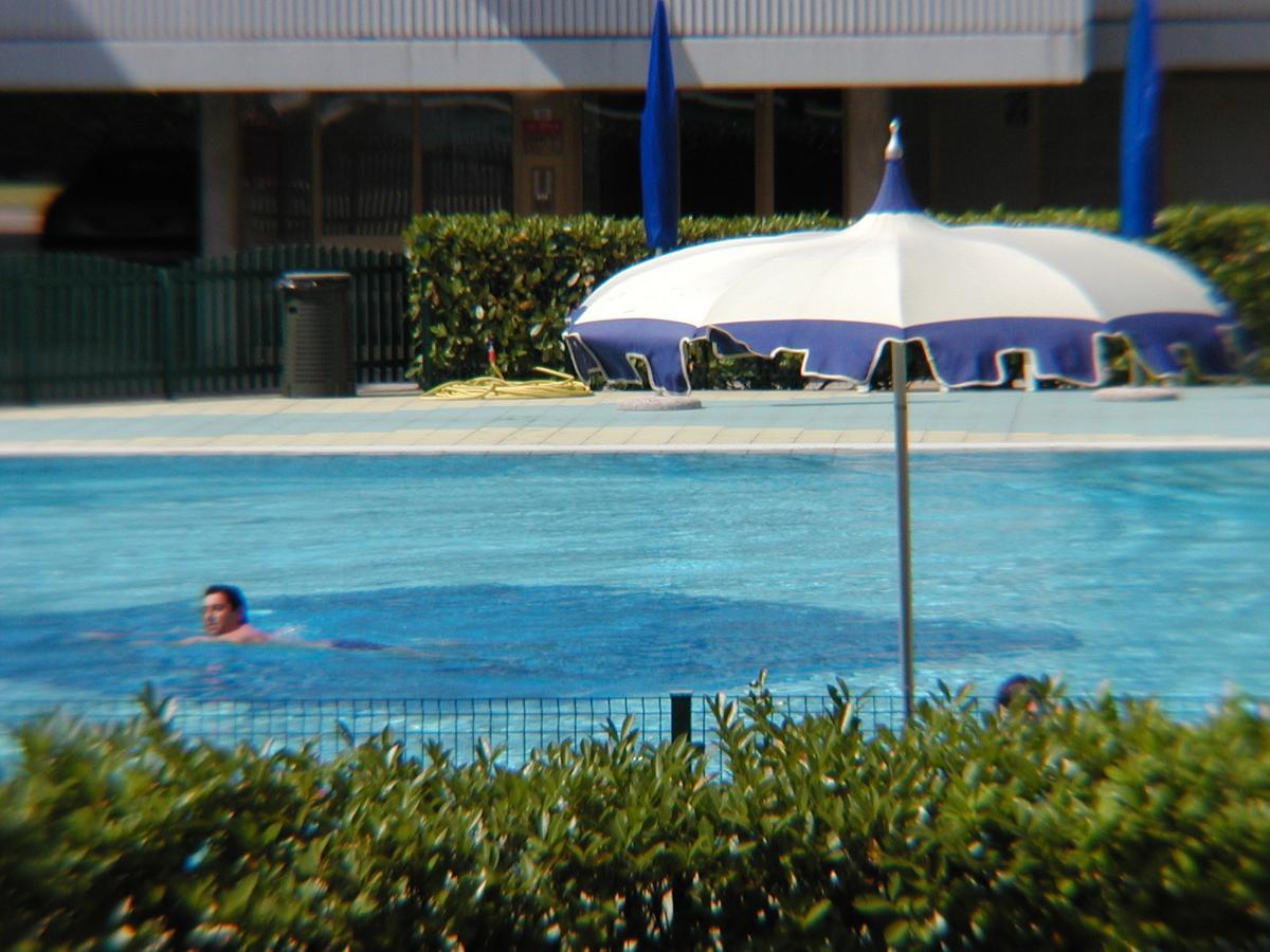 Appartamenti Valbella Con Piscina Bibione Exteriör bild